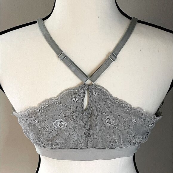 NWOT! Express, Medium Gray, Padded, Adjustable, Racerback, Lace Bralette. Large. - Picture 2 of 5